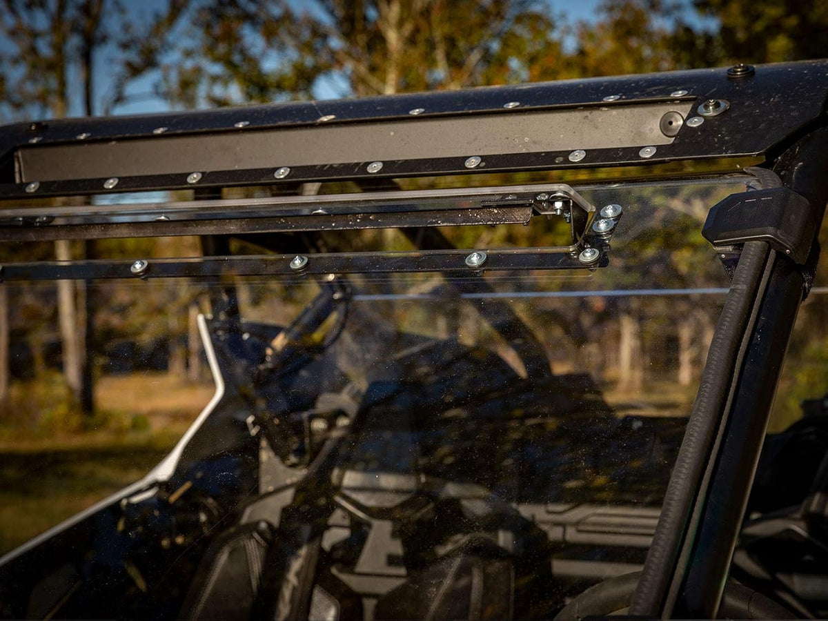 Heavy-Duty Scratch Resistant Vented Full Windshield N7347