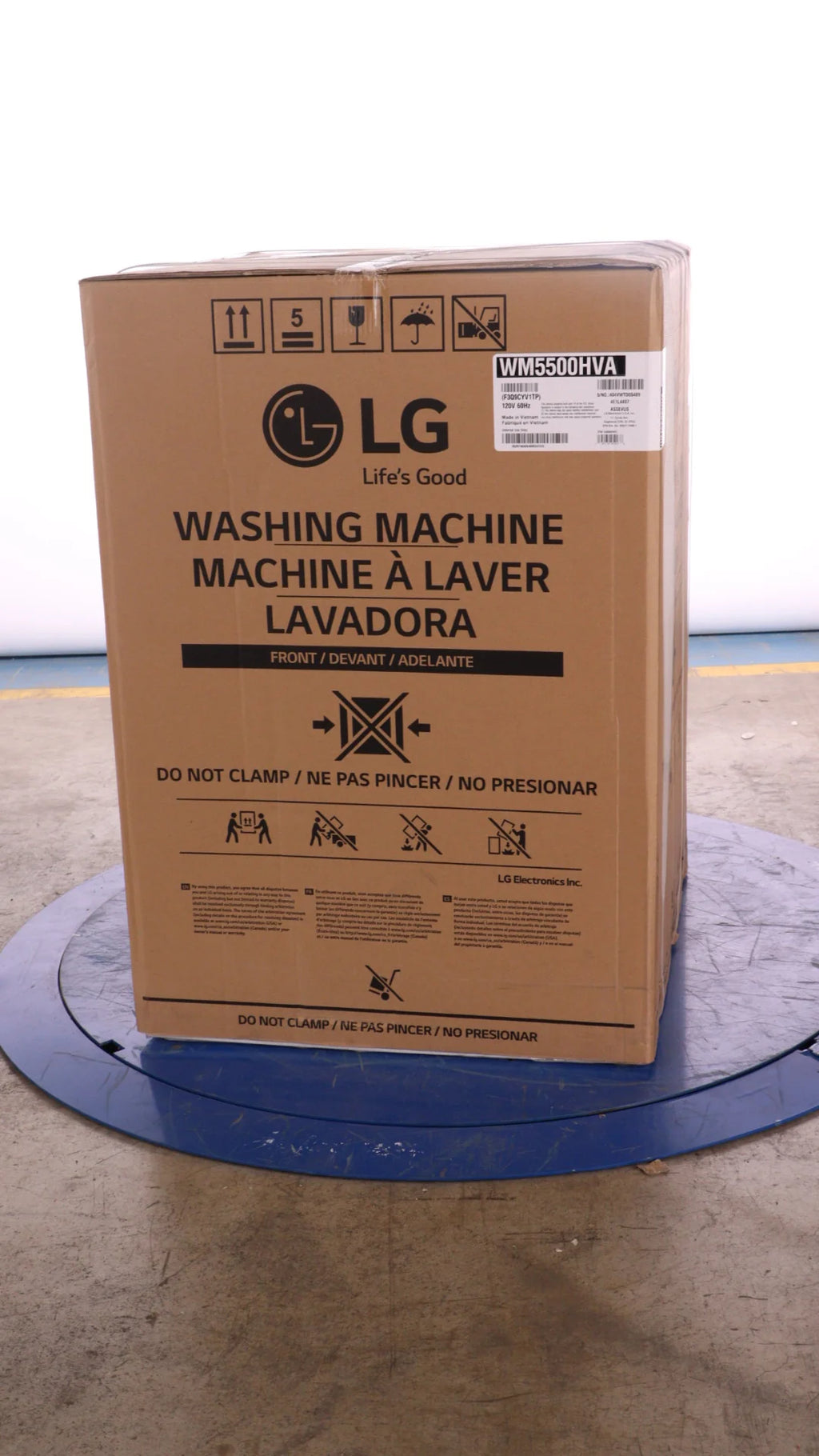5.2 Cu Ft Graphite Steel Front Load Washer U5416