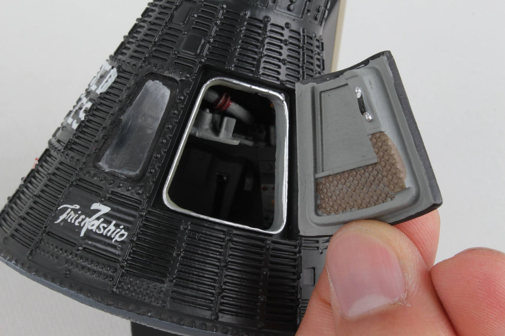 Resin Model G21380