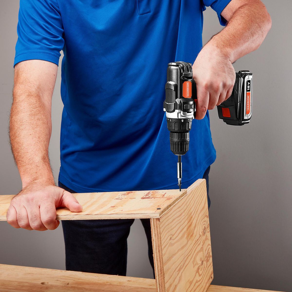 18V Cordless 3/8 in. Drill Kit with Battery and Charger L473588