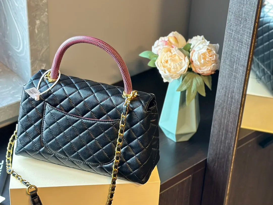 Quilted Small Flap T65129