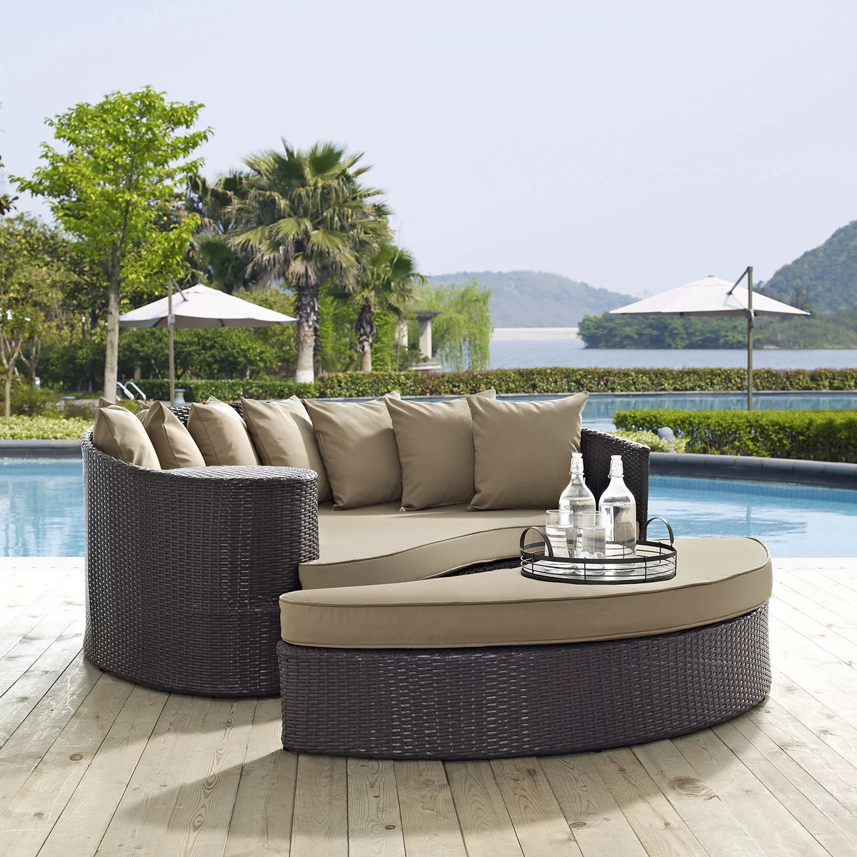 Espresso Mocha Outdoor Patio Daybed C73404